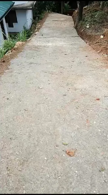After: the completed path at Nawalapitiya Road.